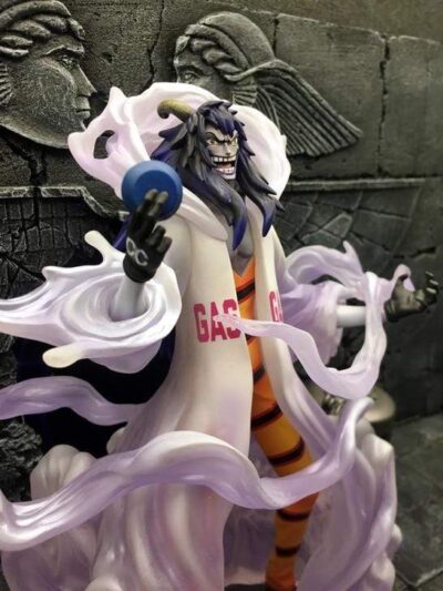 Statue One Piece Caesar Et Son Gaz – Image 2